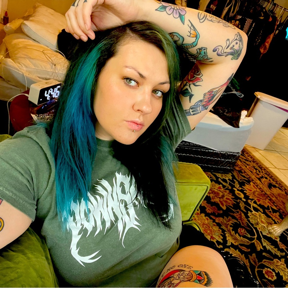 Meet your Posher, Alexandria